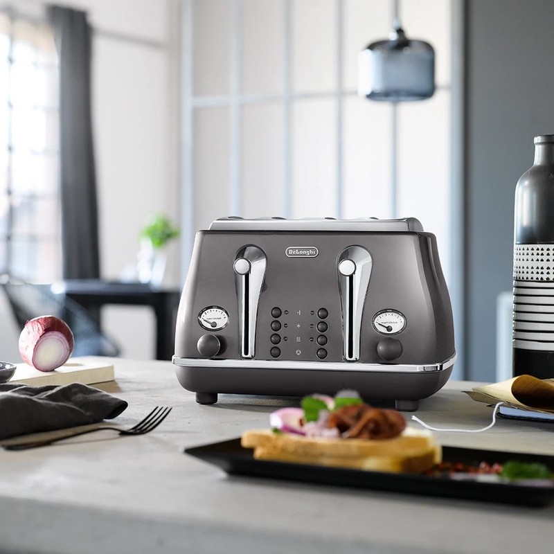DeLonghi Icona Metallics Toaster Grey CTOT4003.GY DeLonghi Icona Metallics Toaster Grey CTOT4003.GY