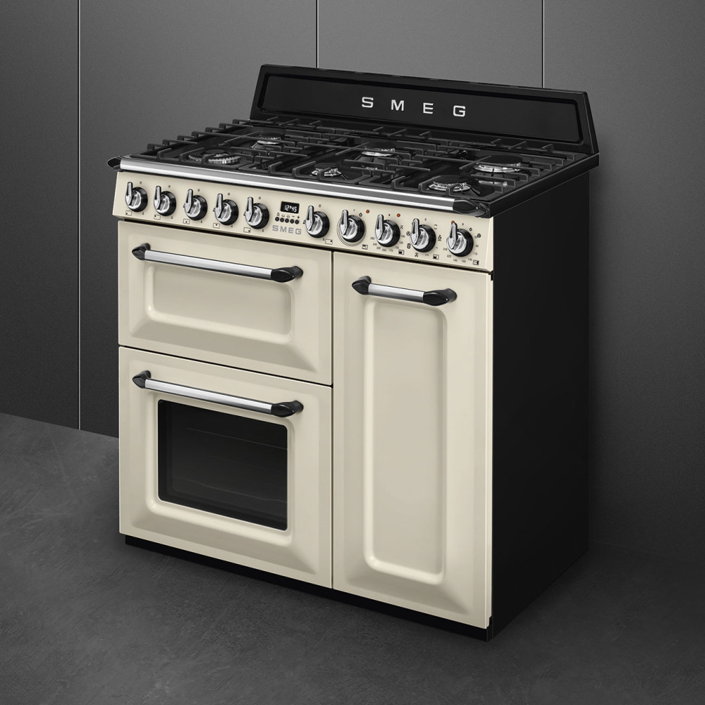 Smeg 90cm Victoria Range Cooker | Gas Hob | Cream | TR93P Smeg 90cm Victoria Range Cooker | Gas Hob | Cream | TR93P