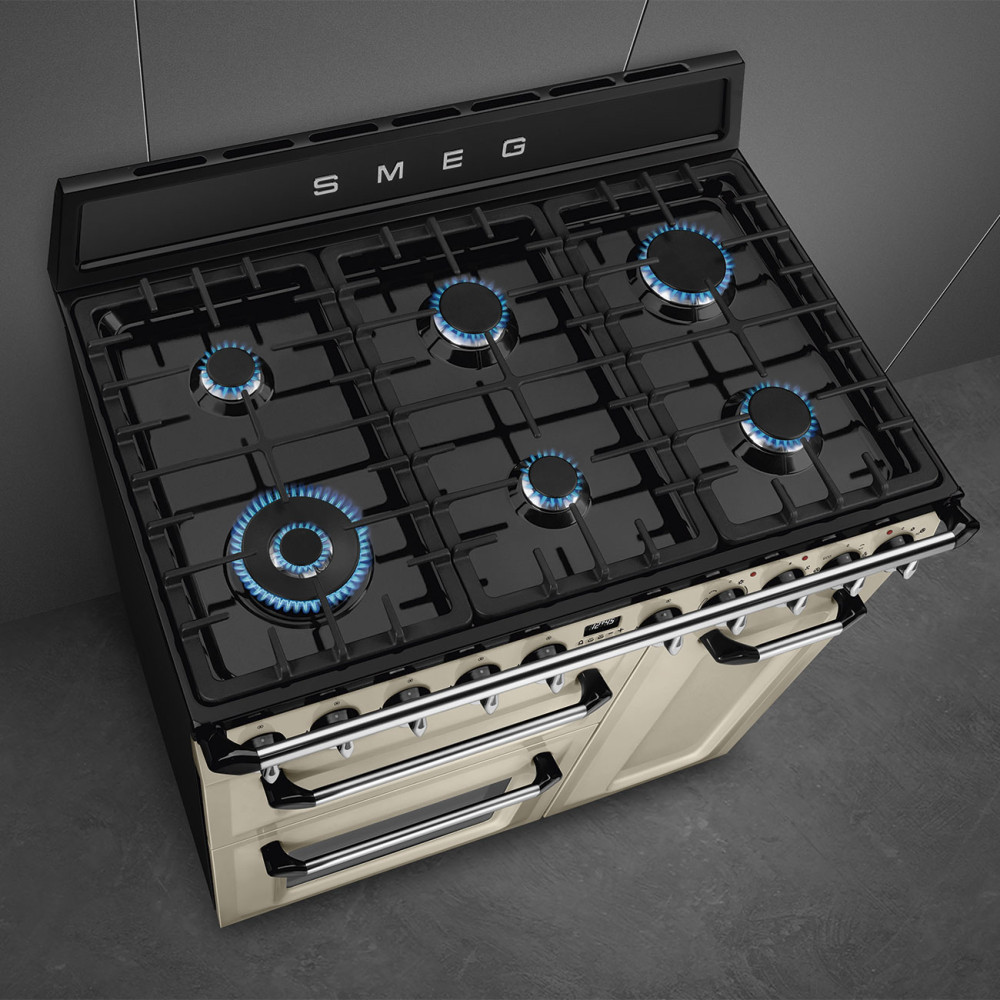 Smeg 90cm Victoria Range Cooker | Gas Hob | Cream | TR93P Smeg 90cm Victoria Range Cooker | Gas Hob | Cream | TR93P