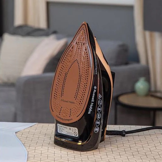 Russell Hobbs Copper Express Iron | Black | 23975 Russell Hobbs Copper Express Iron | Black | 23975