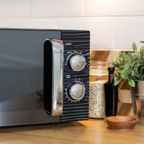 Russell Hobbs 17L 700W Microwave | Black | RHM1731B Russell Hobbs 17L 700W Microwave | Black | RHM1731B