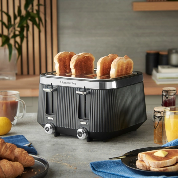 Russell Hobbs Brontë Toaster | 4 Slice | Black | 26770 Russell Hobbs Brontë Toaster | 4 Slice | Black | 26770