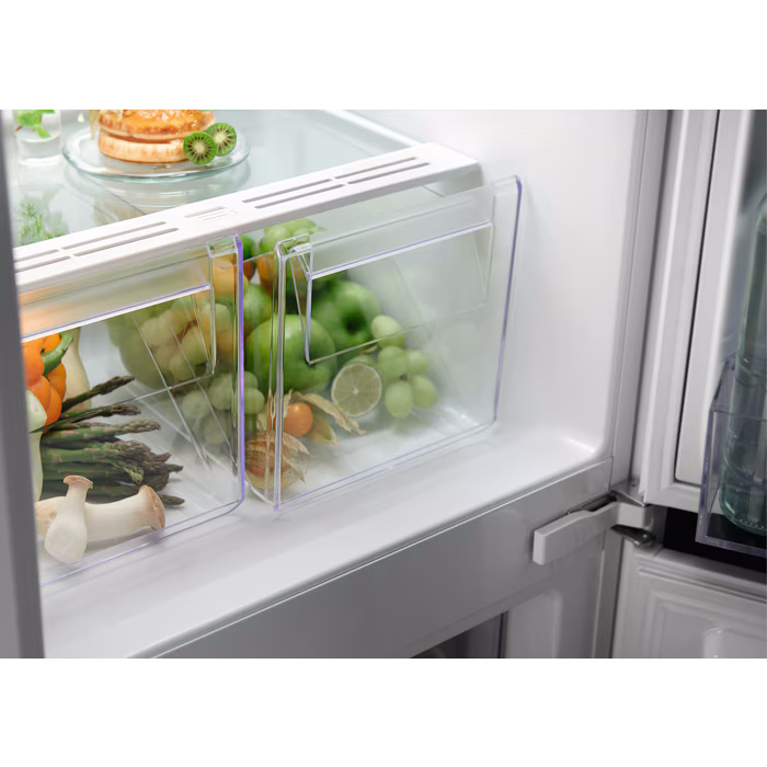 Electrolux Integrated Fridge Freezer | LNS5LE18S Electrolux Integrated Fridge Freezer | LNS5LE18S