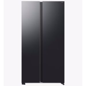 Samsung Series 6 Fridge Freezer | Black | RS70F65QEFEU