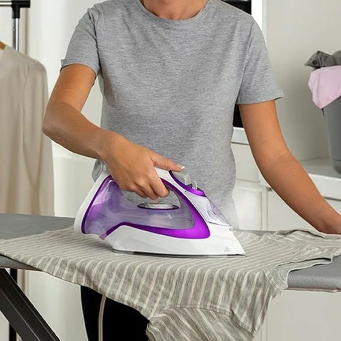 Morphy Richards TurboGlide Iron | 302000 Morphy Richards TurboGlide Iron | 302000