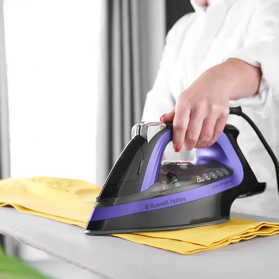 Russell Hobbs Plug & Wind Easy Store Iron | Blue and Black | 26731 Russell Hobbs Plug & Wind Easy Store Iron | Blue and Black | 26731