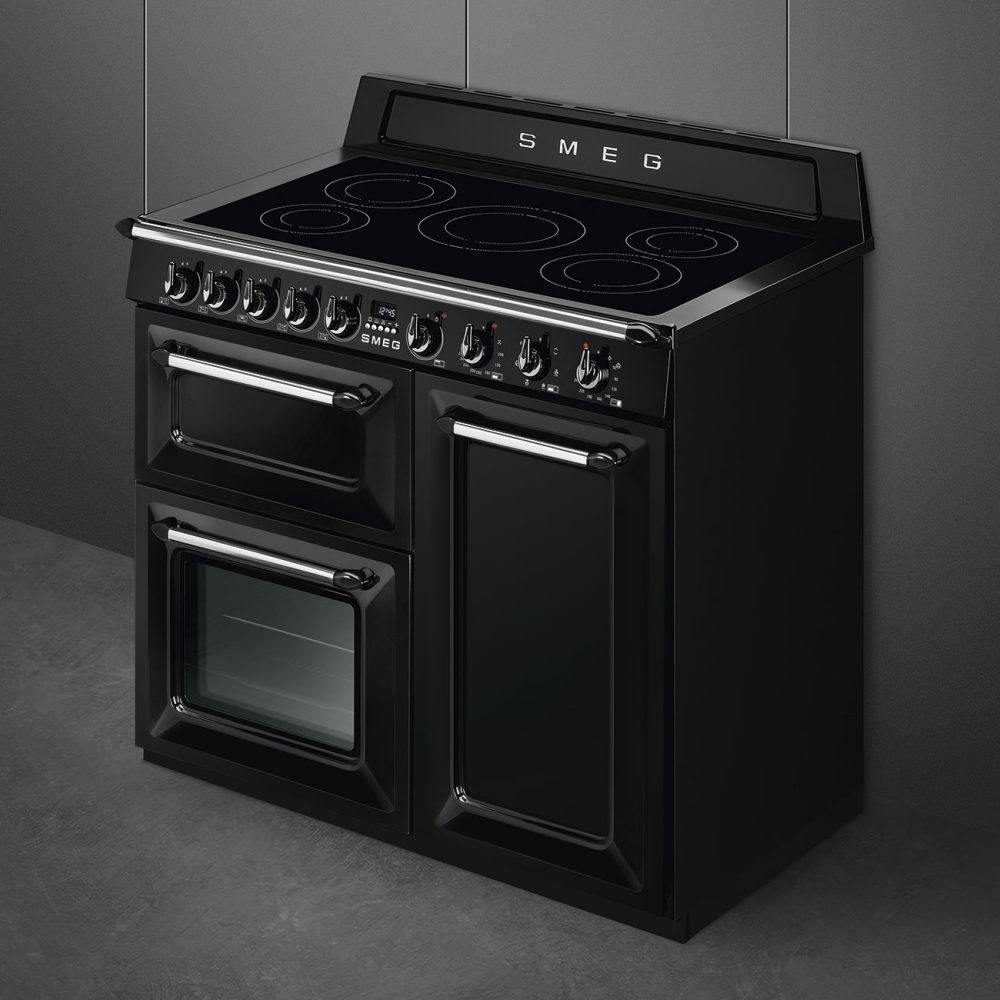 Smeg 100cm Victoria Triple Cavity Cooker | Induction Hob | Black | TR103IBL Smeg 100cm Victoria Triple Cavity Cooker | Induction Hob | Black | TR103IBL