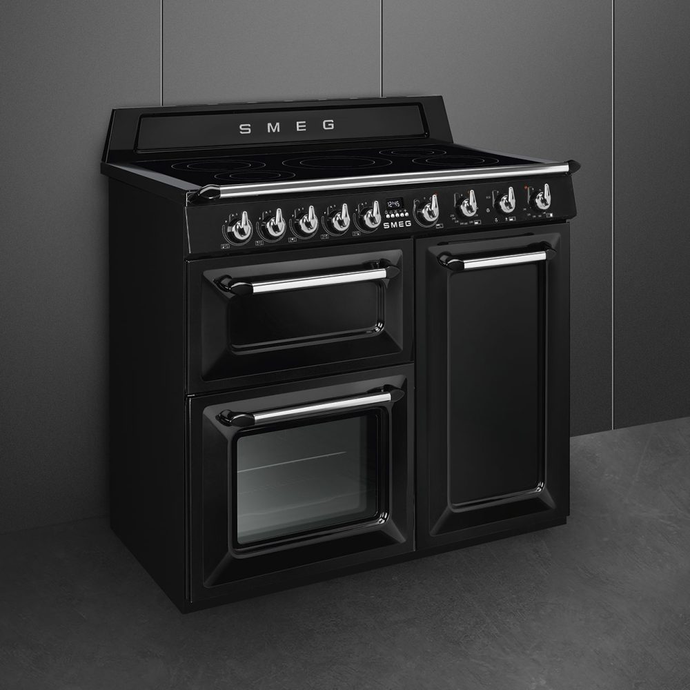 Smeg 100cm Victoria Triple Cavity Cooker | Induction Hob | Black | TR103IBL Smeg 100cm Victoria Triple Cavity Cooker | Induction Hob | Black | TR103IBL