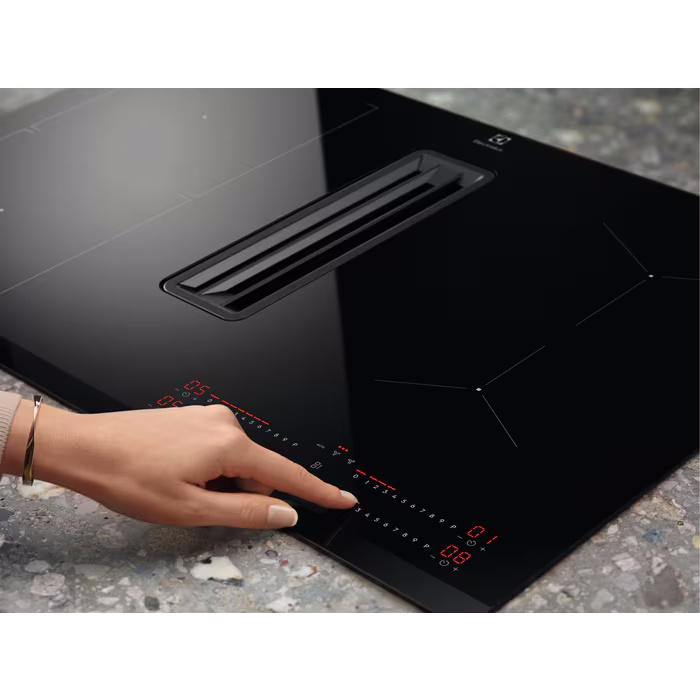 Electrolux 600 Series 80cm Induction ExtractorHob | LCC83443 Electrolux 600 Series 80cm Induction ExtractorHob | LCC83443