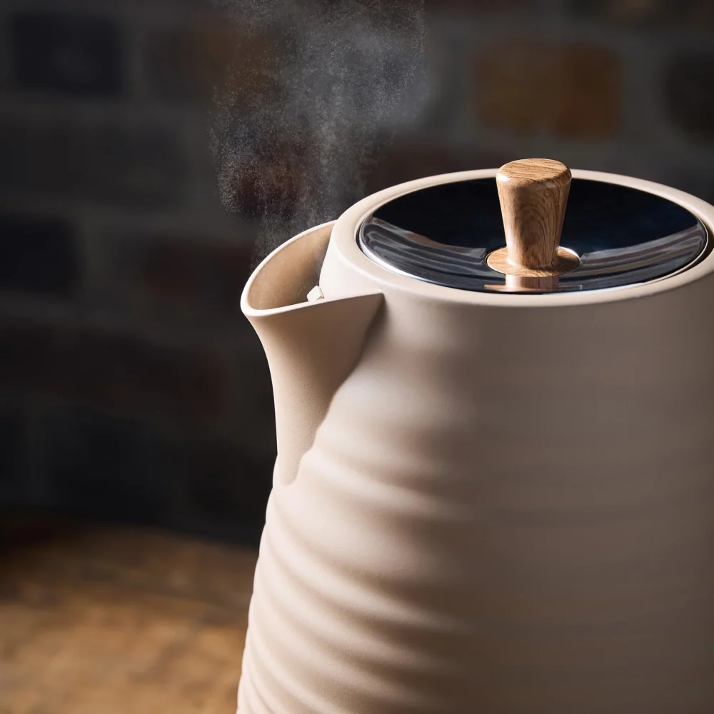 Morphy Richards Clay Kettle | Felspar | 103100 Morphy Richards Clay Kettle | Felspar | 103100