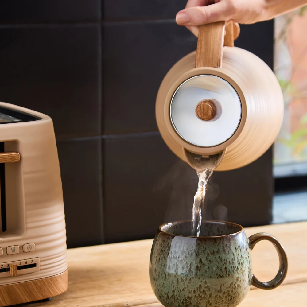 Morphy Richards Clay Kettle | Felspar | 103100 Morphy Richards Clay Kettle | Felspar | 103100