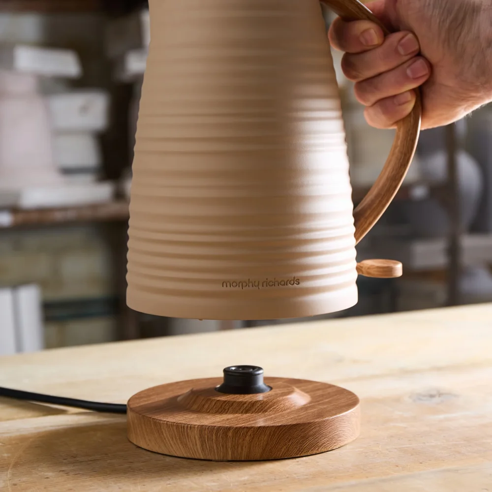 Morphy Richards Clay Kettle | Felspar | 103100 Morphy Richards Clay Kettle | Felspar | 103100